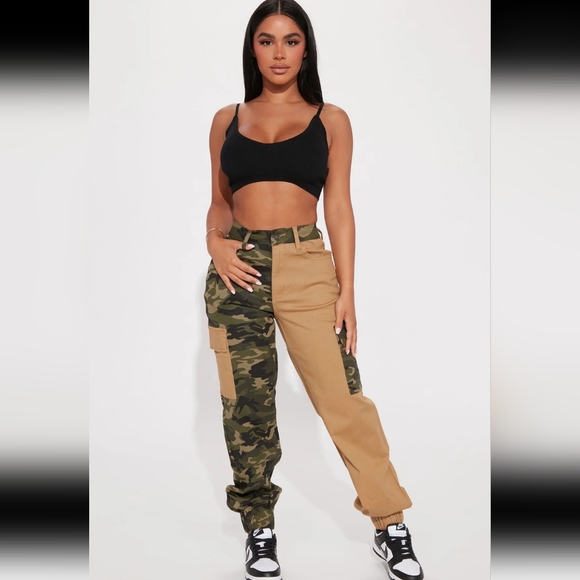 Camo joggers nwot - Picture 1 of 3